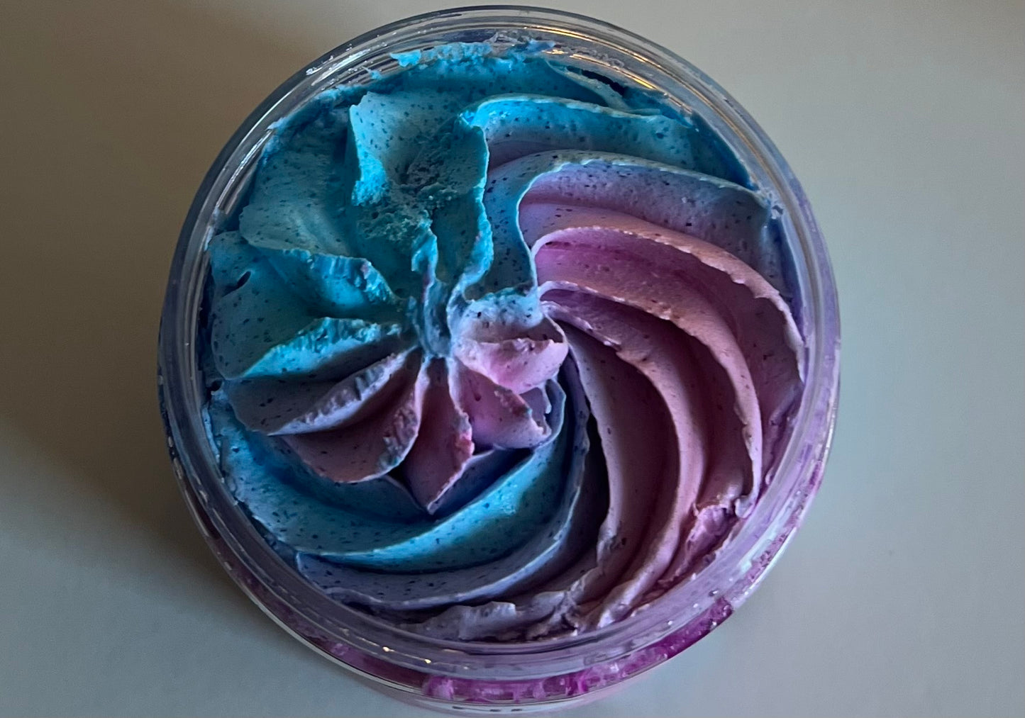 savon fouette chantilly de douche gommage moussant cotton candy parfum sucré texture cremeuse les douceurs de nl
